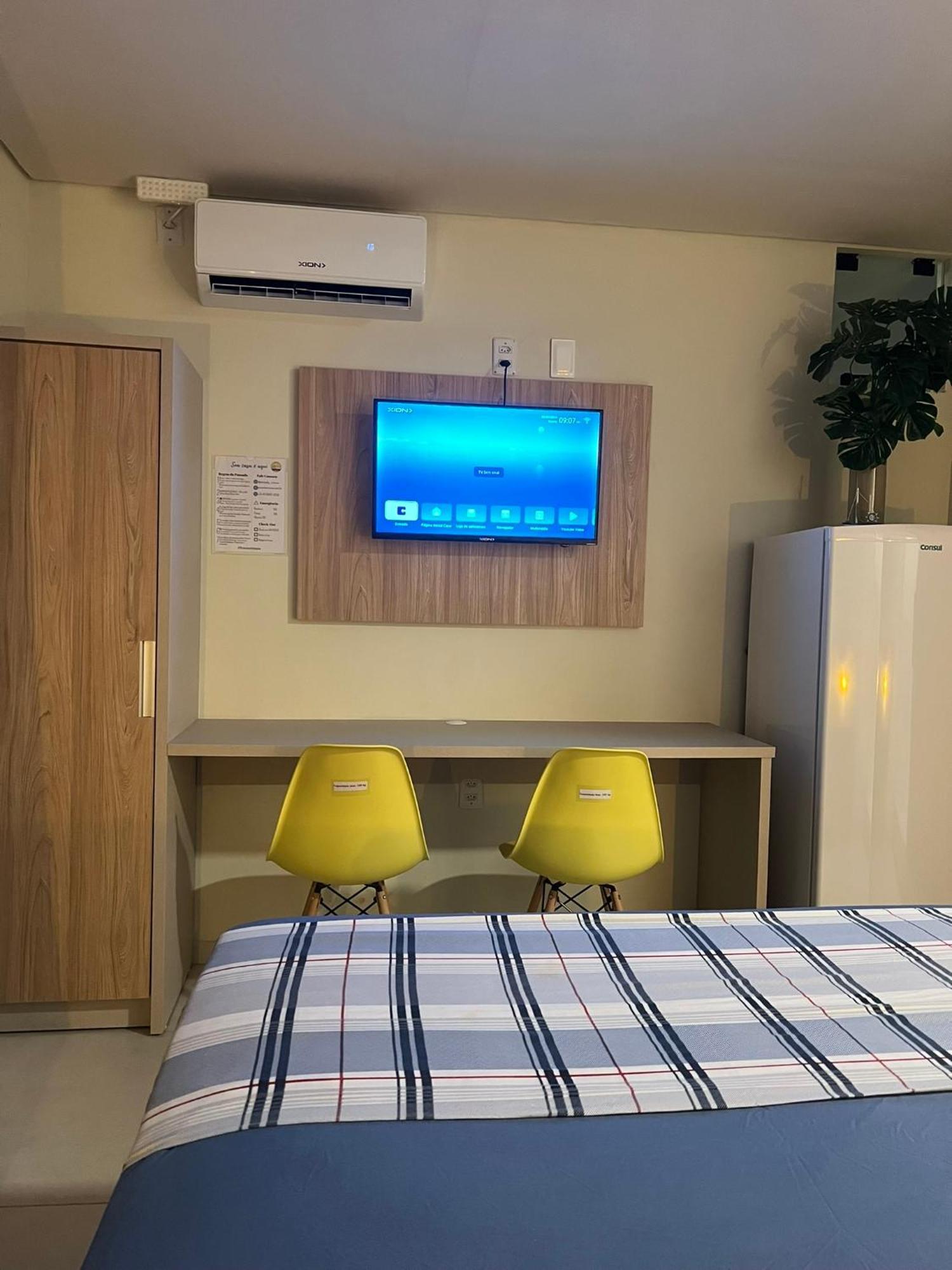 Crisana Apartment *